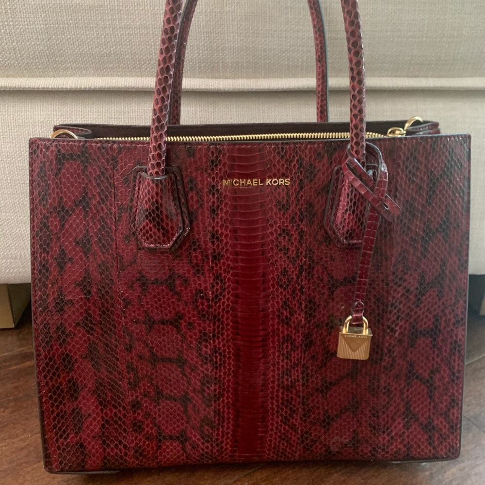Brand new Michael Kors Mercer bag